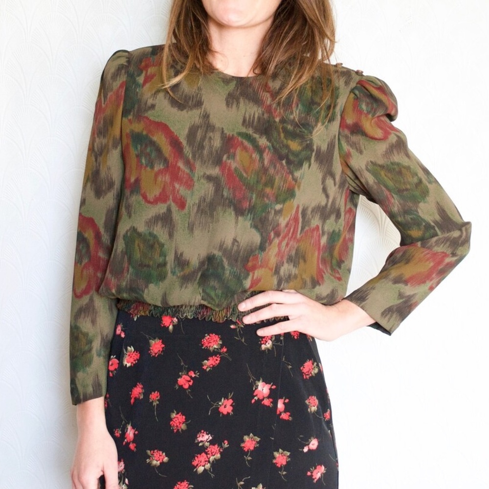 VTG 1980’s Green Floral Print Blouse